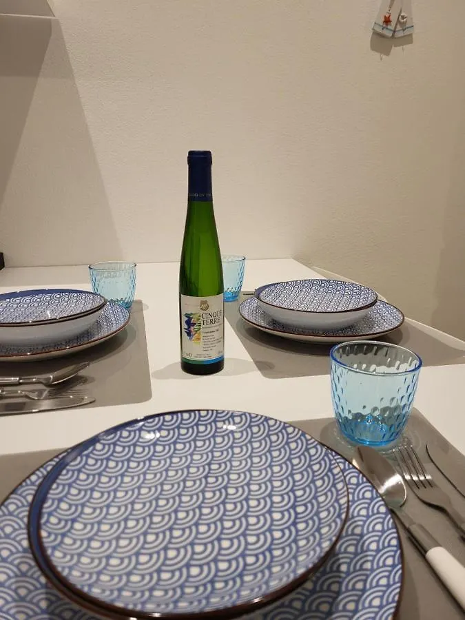 Bianca Luna Manarola Apartment